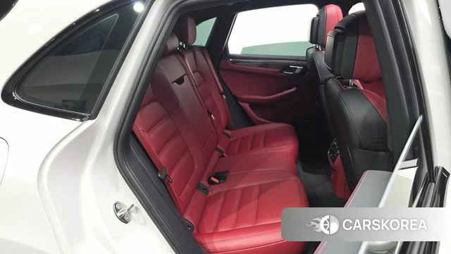 Porsche Macan 2023 Серый из Кореи, фото 2