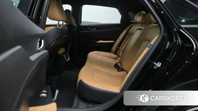 Kia K5 3rd generation 2021 Черный из Кореи, фото 2
