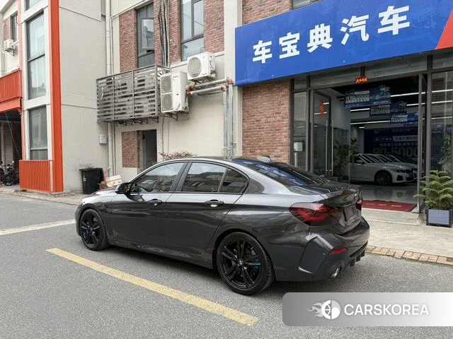 BMW 1 series 2023 Черный из Китая, фото 2