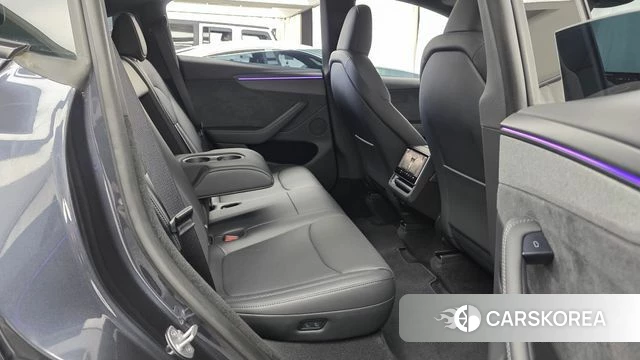 Tesla Model Y 2026 Серый из Кореи, фото 2