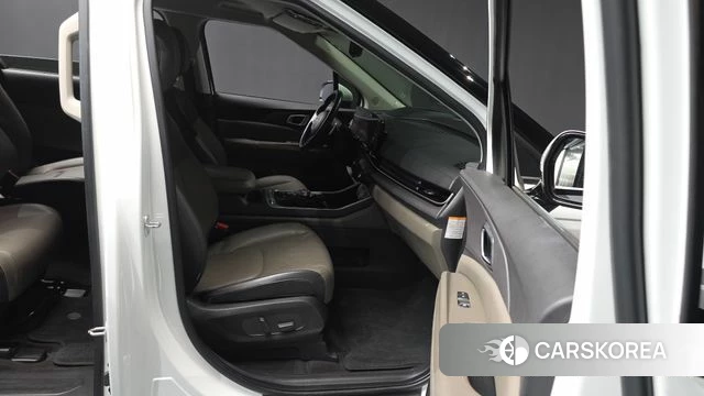 Kia The New Carnival 4th Generation 2024 Белый из Кореи, фото 2