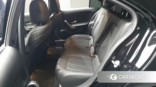 Mercedes-Benz A-Class W177 2021 Черный из Кореи, фото 2
