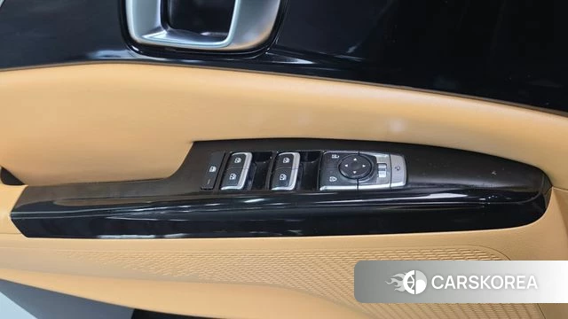 Kia Carnival 4th generation 2021 Черный из Кореи, фото 2