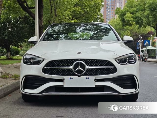 Mercedes-Benz C-class 2023 Белый из Китая, фото 2