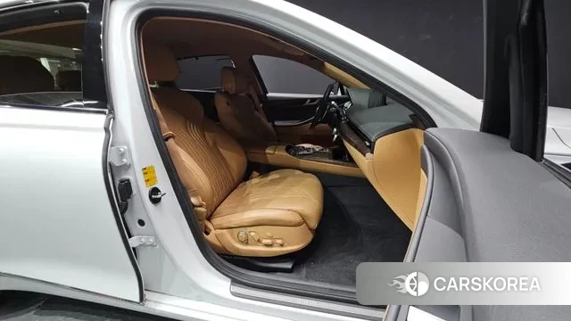 Genesis G80 (RG3) 2021 Белый из Кореи, фото 2