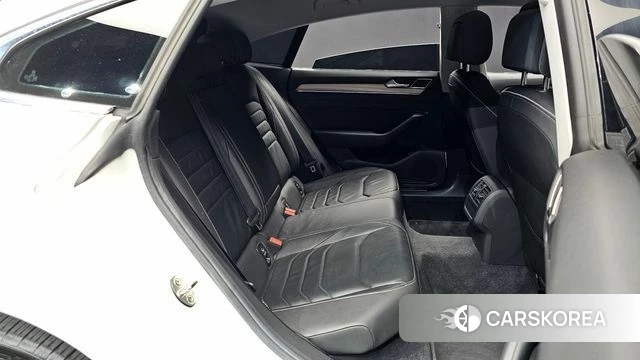 Volkswagen Arteon 2019 Белый из Кореи, фото 2