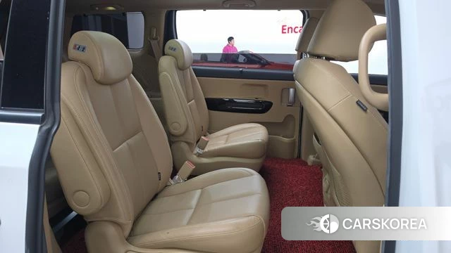 Kia The New Carnival 2018 Белый из Кореи, фото 2