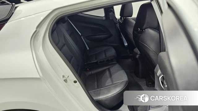Hyundai Veloster (JS) 2018 Белый из Кореи, фото 2