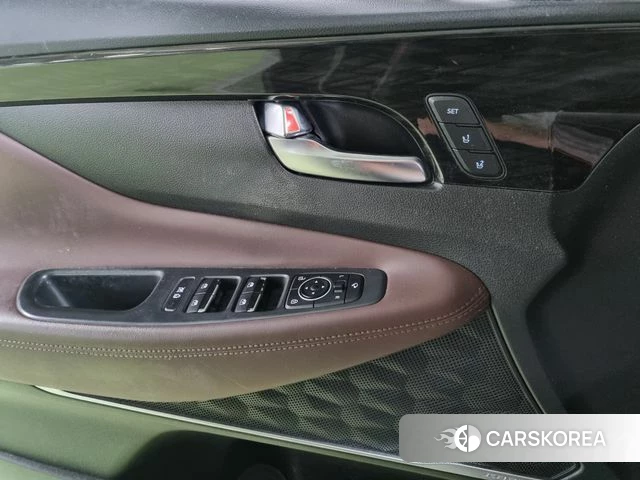 Hyundai Santa Fe TM 2018 Серый из Кореи, фото 2