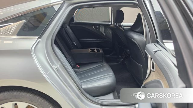 Kia K8 2022 Серебристо-серый из Кореи, фото 2