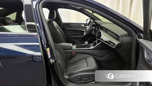 Audi A6 (C8) 2019 Синий из Кореи, фото 2