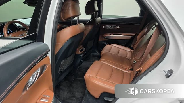 Genesis GV70 2022 Белый из Кореи, фото 2