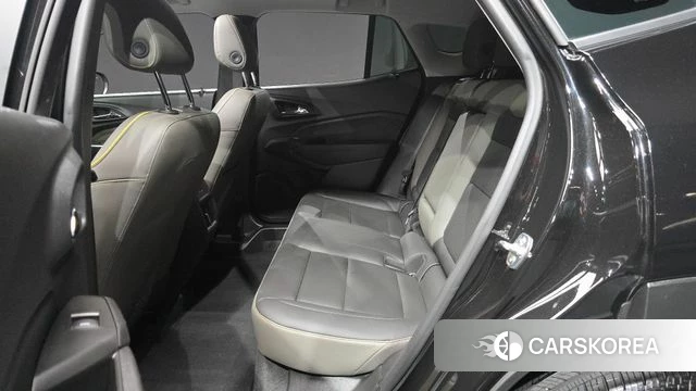 Chevrolet (GM Daewoo) Trax Crossover 2025 Черный из Кореи, фото 2