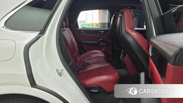 Porsche Cayenne (PO536) 2019 Белый из Кореи, фото 2