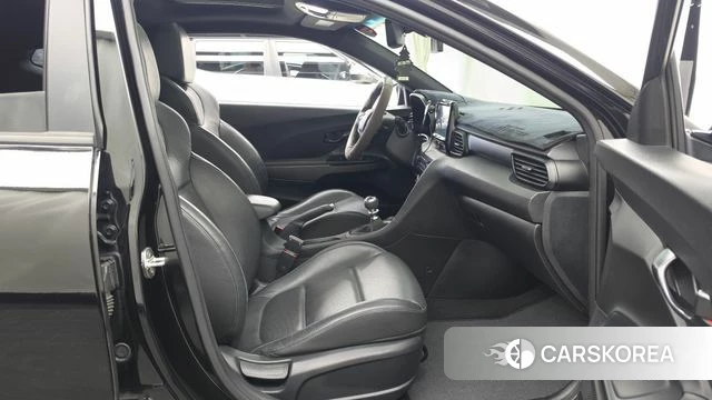 Hyundai Veloster (JS) 2018 Черный из Кореи, фото 2