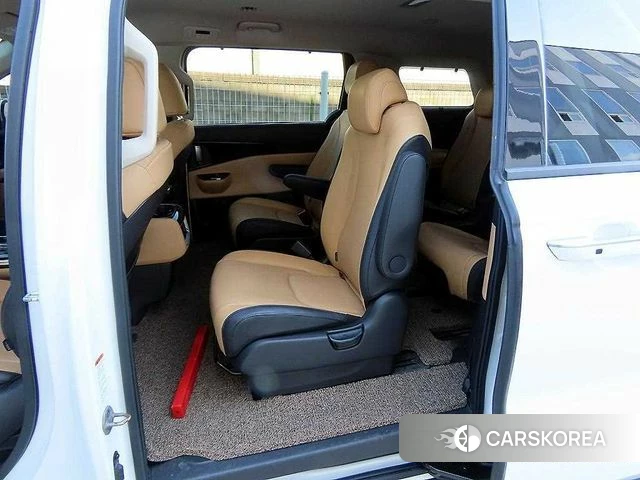 Kia Carnival 4th generation 2022 Белый из Кореи, фото 2