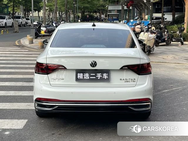 Volkswagen Sagitar 2023 Белый из Китая, фото 2