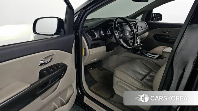 Kia The New Carnival 2019 Черный из Кореи, фото 2
