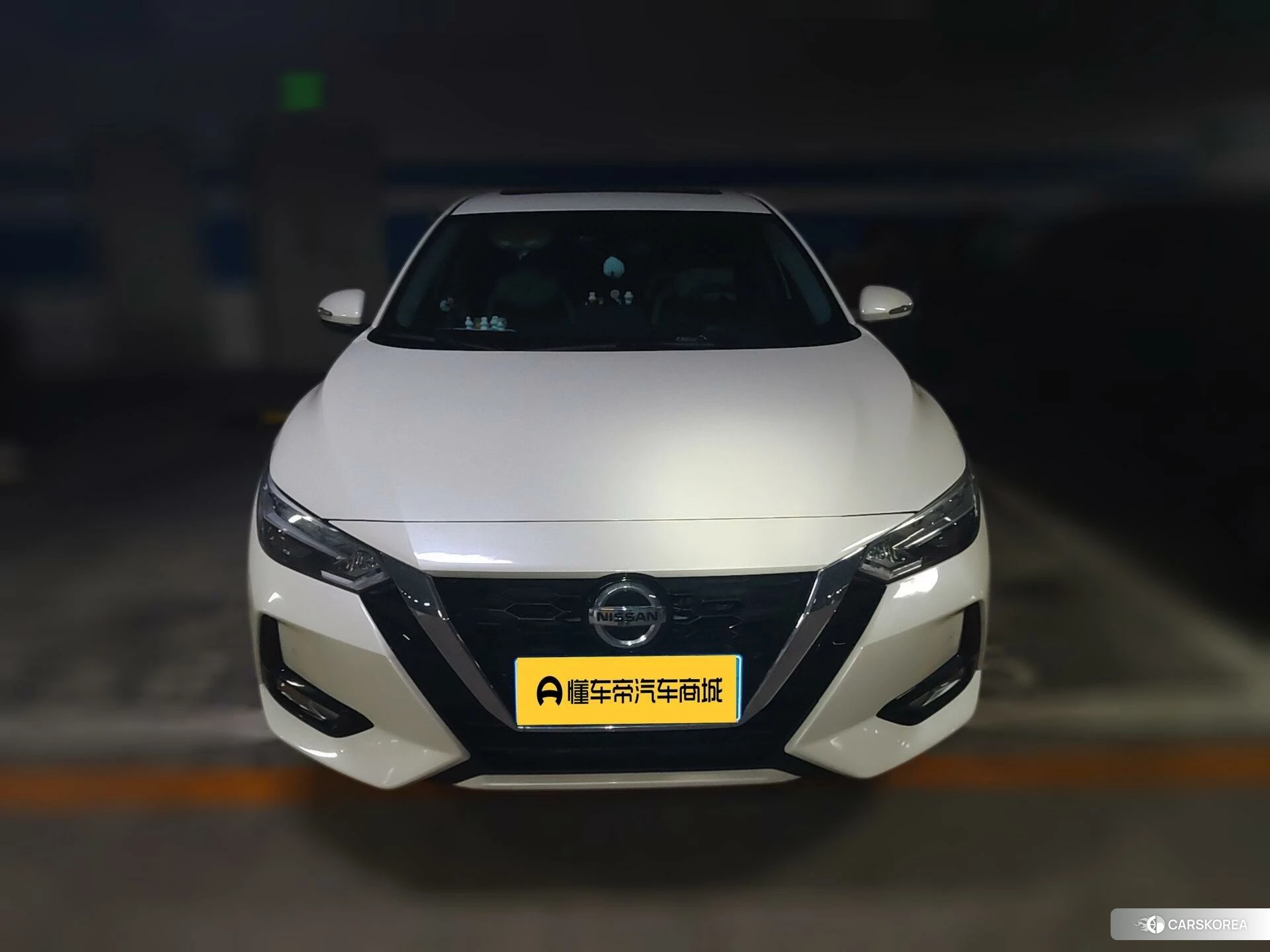 Nissan Sylphy 2021 Белый из Китая, фото 2