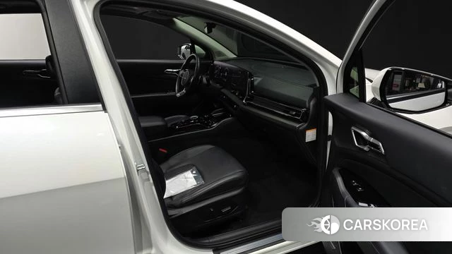 Kia Sportage 5th Generation Hybrid 2022 Белый из Кореи, фото 2