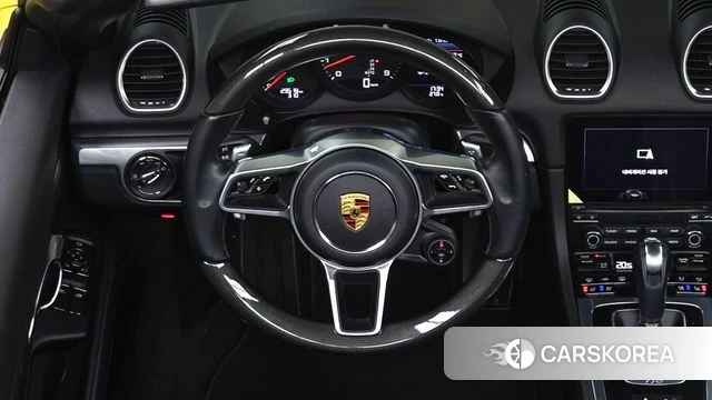 Porsche 718 Boxster 2024 Желтый из Кореи, фото 2