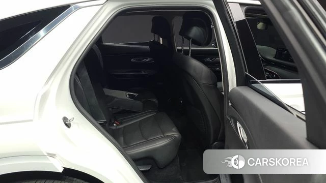 Genesis GV70 2022 Белый из Кореи, фото 2