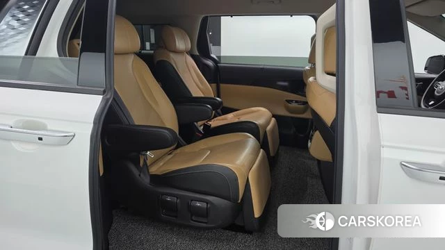 Kia Carnival 4th generation 2020 Белый из Кореи, фото 2