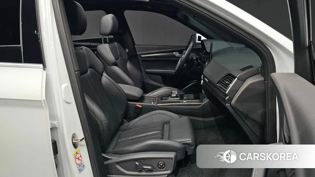 Audi Q5 (FY) 2023 Белый из Кореи, фото 2