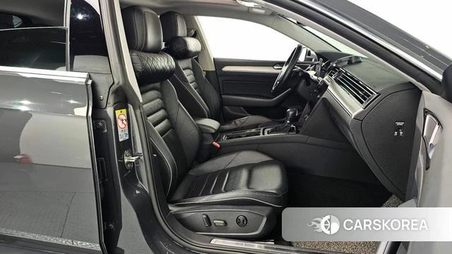 Volkswagen Arteon 2019 Серый из Кореи, фото 2