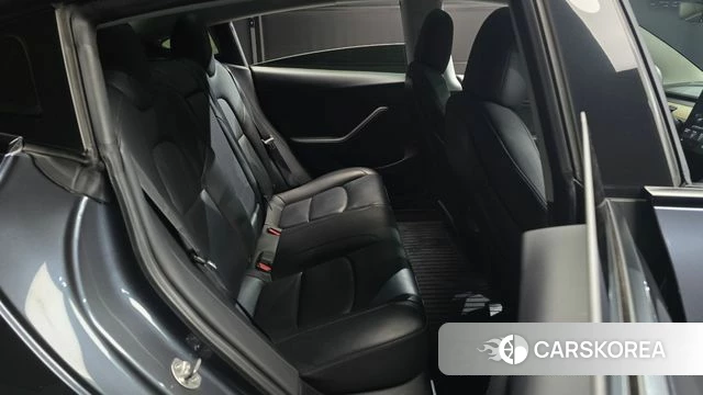 Tesla Model 3 2021 Серый из Кореи, фото 2