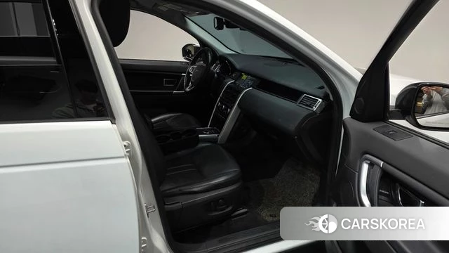 Land Rover Discovery Sports 2019 Белый из Кореи, фото 2