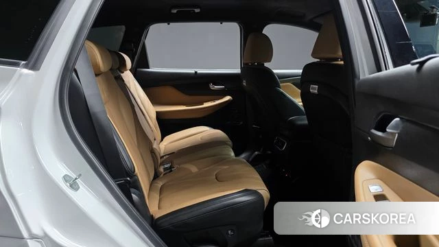 Hyundai The New Santa Fe 2023 Белый из Кореи, фото 2