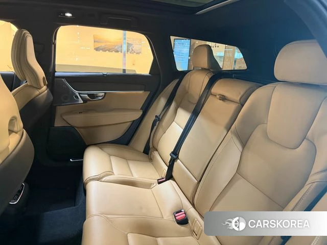 Volvo V90 Cross-Country 2025 Белый из Кореи, фото 2