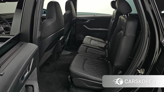 Audi SQ7 (4M) 2025 Черный из Кореи, фото 2