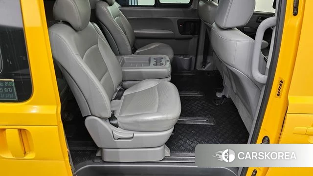 Hyundai The New Grand Starex 2019 Желтый из Кореи, фото 2