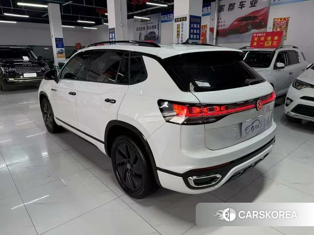 Volkswagen Tayron 2023 Белый из Китая, фото 2
