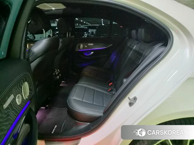 Mercedes-Benz E-Class W213 2022 Белый из Кореи, фото 2