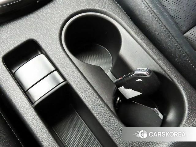 Kia Seltos 2021 Белый из Кореи, фото 2