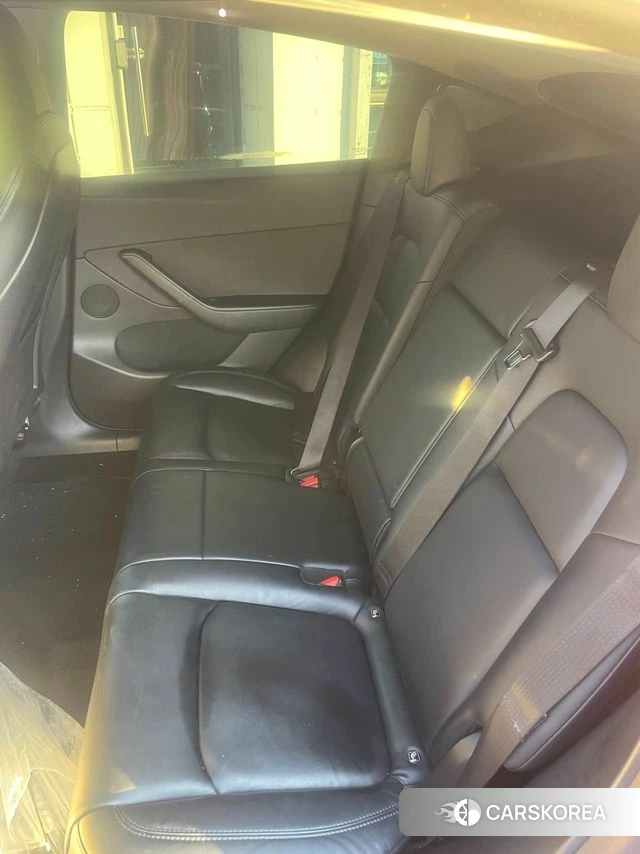 Tesla Model Y 2021 Красный из Кореи, фото 2