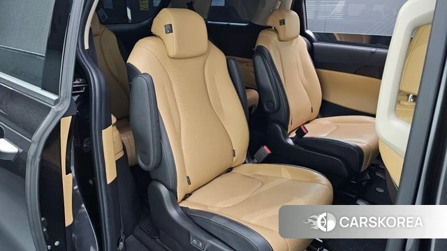 Kia Carnival 4th generation 2021 Серый из Кореи, фото 2