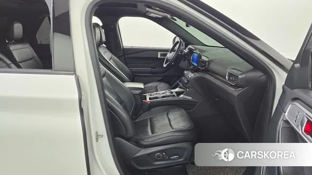 Ford Explorer 6th Generation 2020 Белый из Кореи, фото 2