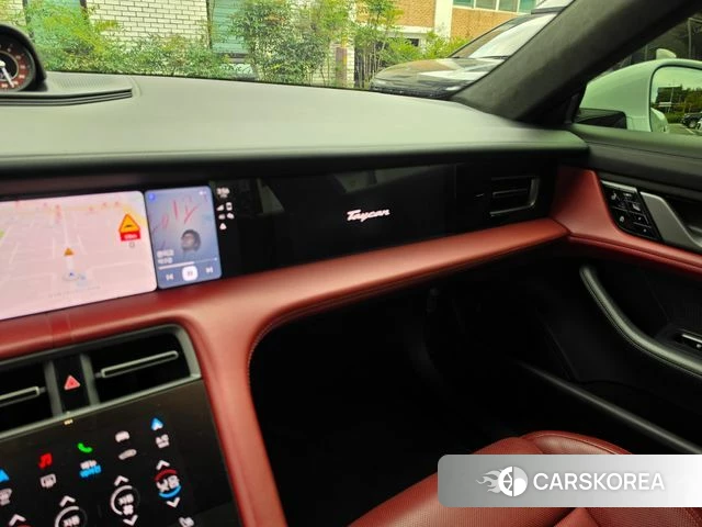 Porsche Taycan 2021 Белый из Кореи, фото 2