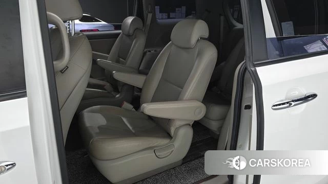 Kia The New Carnival 2019 Белый из Кореи, фото 2