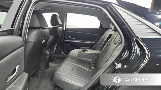 Hyundai Avante Hybrid (CN7) 2022 Черный из Кореи, фото 2