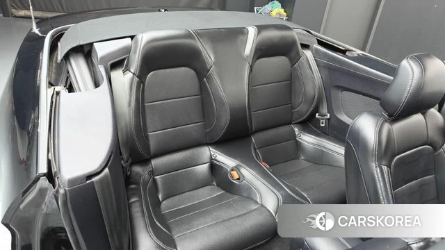 Ford Mustang 2019 Черный из Кореи, фото 2