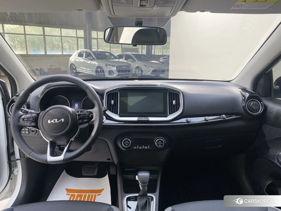 Kia KX1 2021 Белый из Китая, фото 2