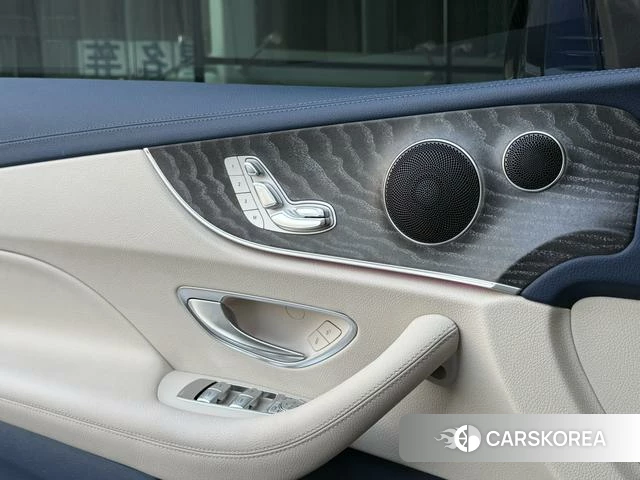 Mercedes-Benz E-Class 2021 Синий из Китая, фото 2