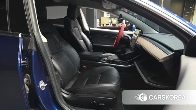 Tesla Model 3 2020 Синий из Кореи, фото 2