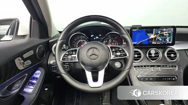Mercedes-Benz C-Class W205 2019 Белый из Кореи, фото 2