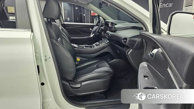 Hyundai The New Santa Fe 2022 Белый из Кореи, фото 2